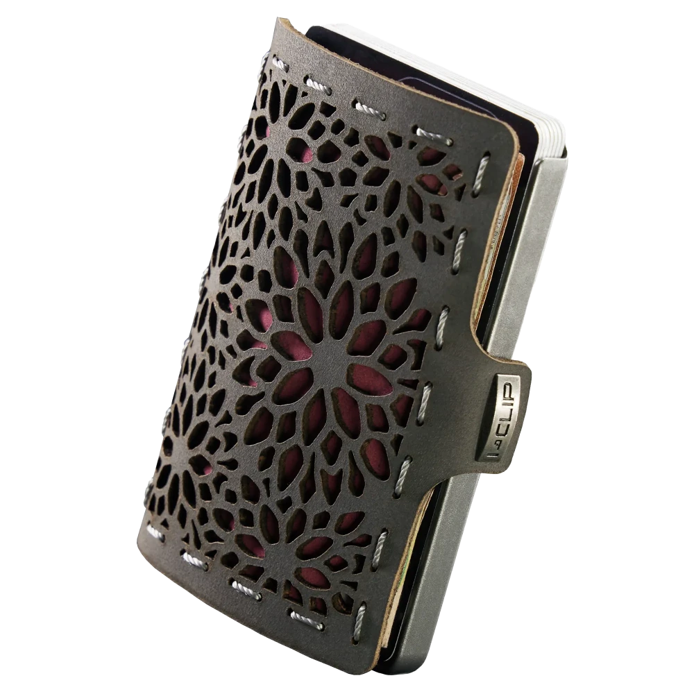 ◎FELLO◎ Flitflat Wallet Silver Women's Silver leather Blason wallet | The Kooples