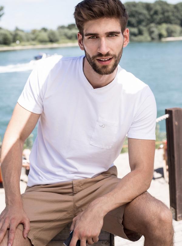 I-CLIP T-Shirt, v-neck - I-CLIP